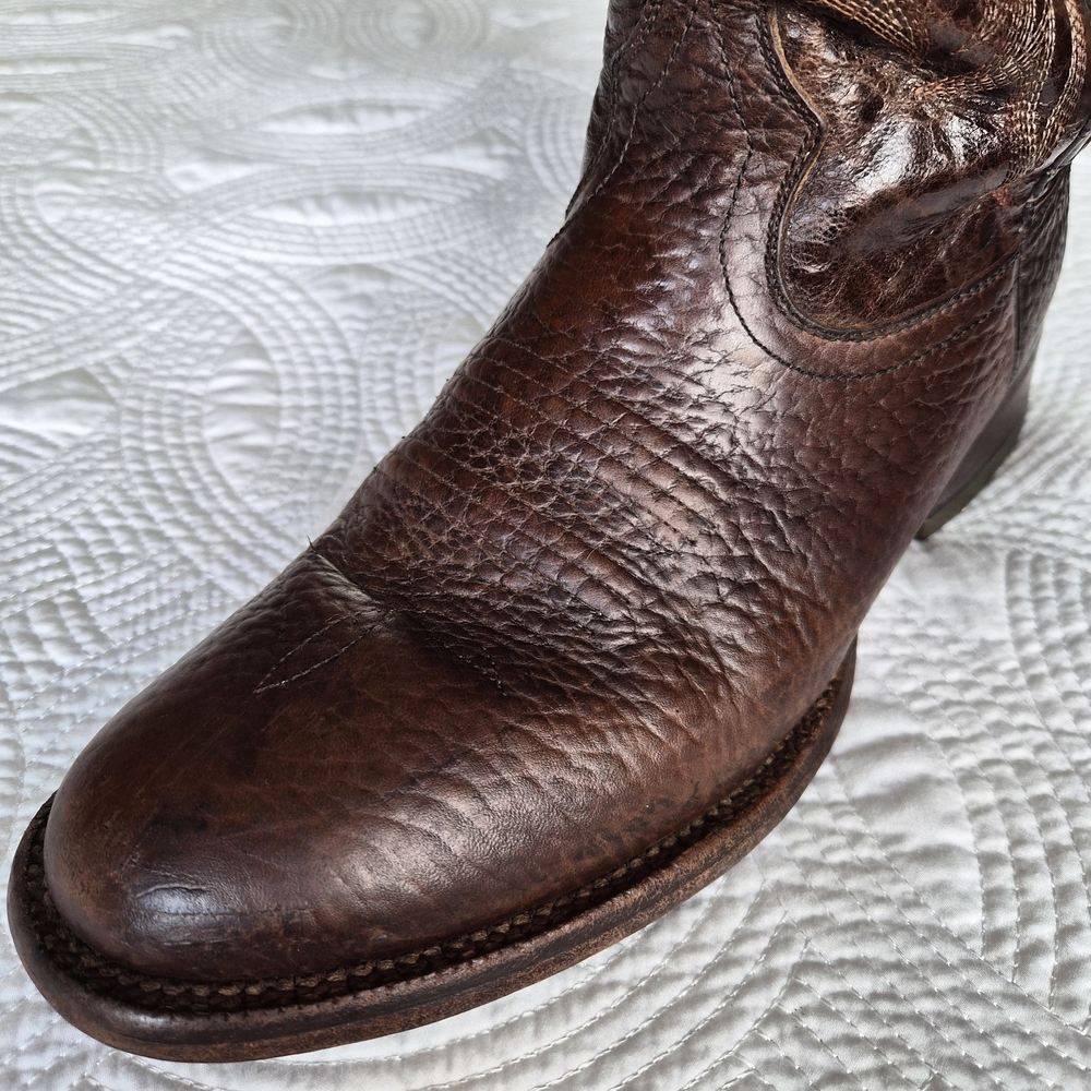 Ariat Brown Cowboy Boots - Picture 5 of 10